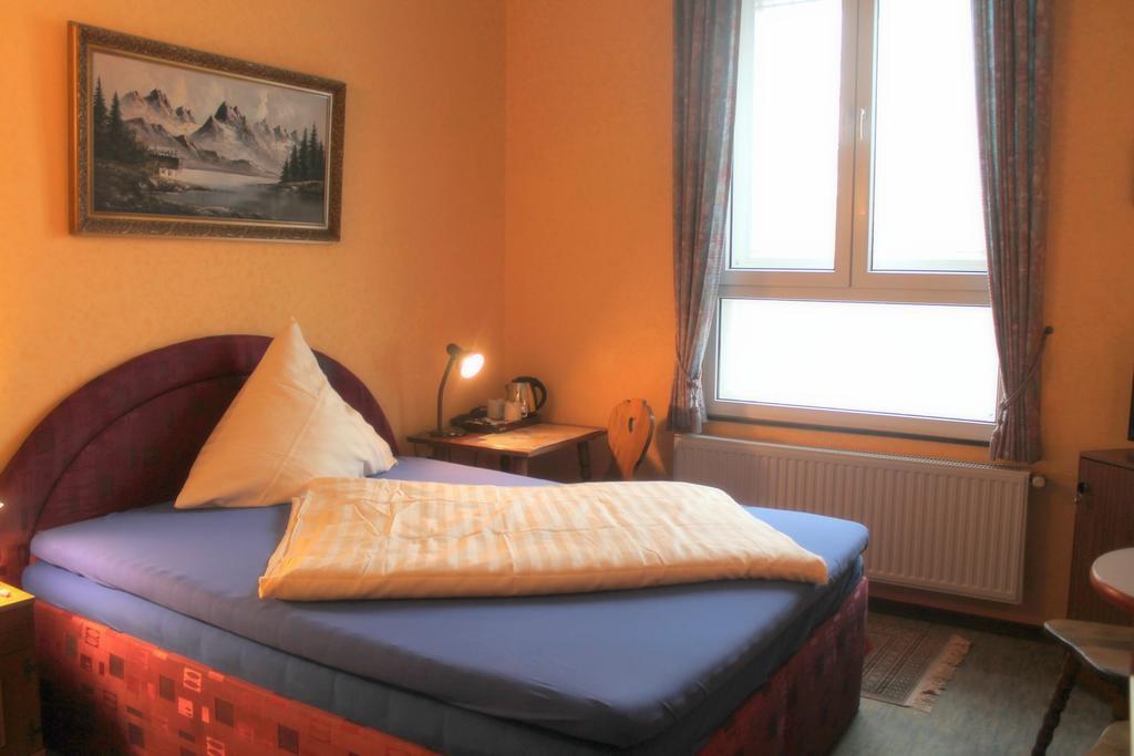Hotel Adler Düsseldorf Eksteriør bilde