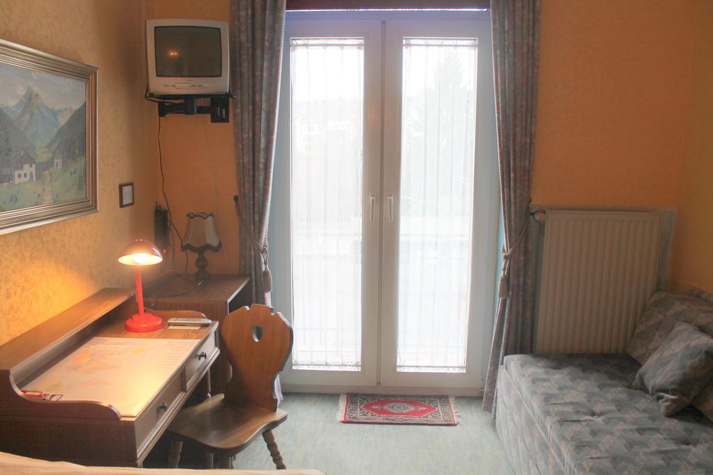 Hotel Adler Düsseldorf Eksteriør bilde