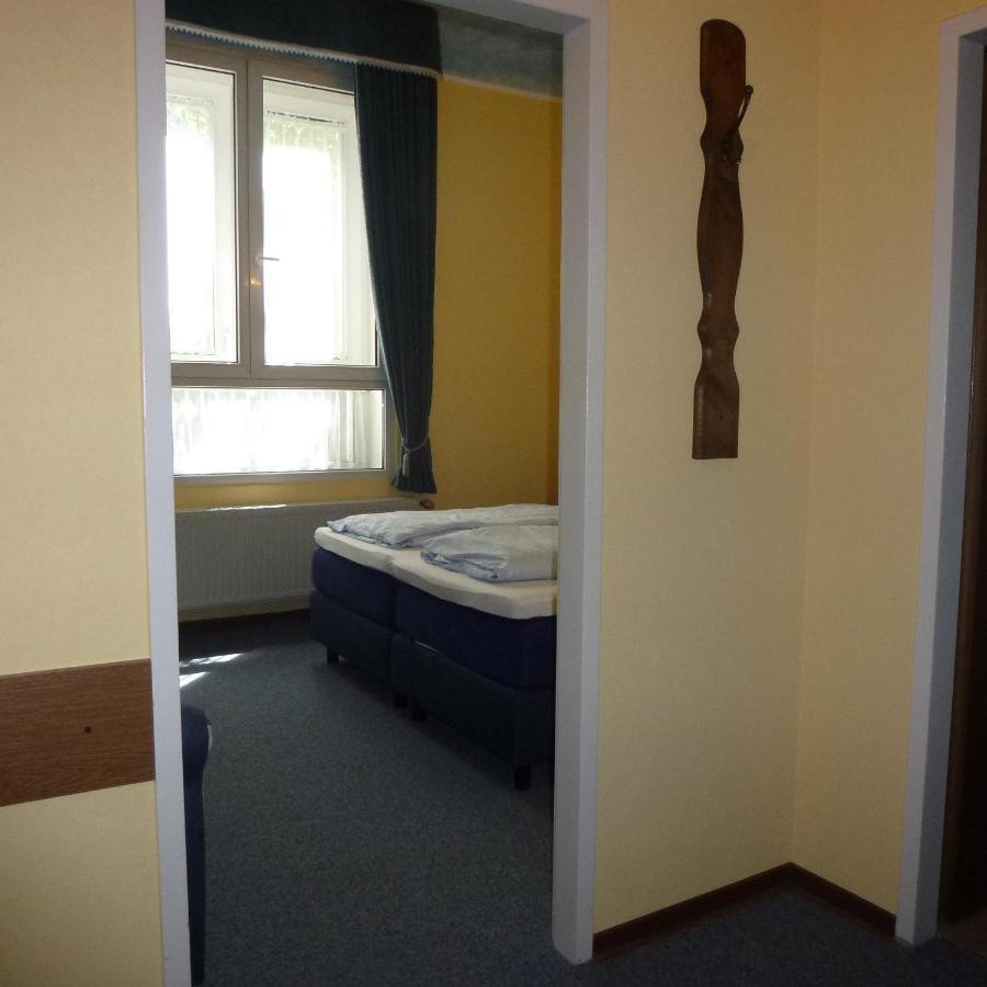 Hotel Adler Düsseldorf Eksteriør bilde